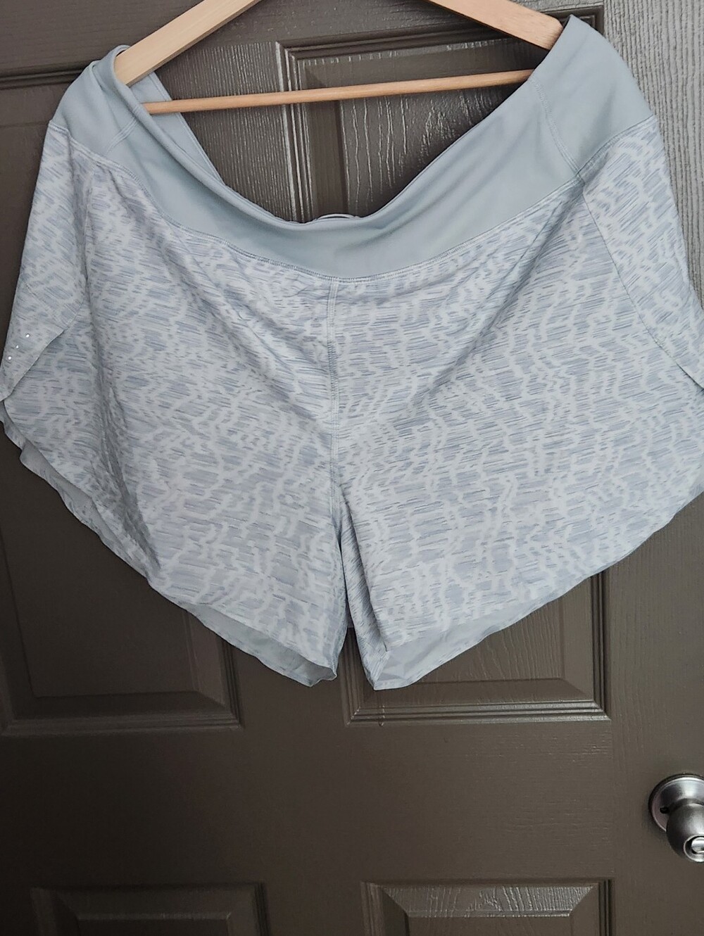 Athleta Light Blue Women's Active Shorts - Comfortable Everyday Short